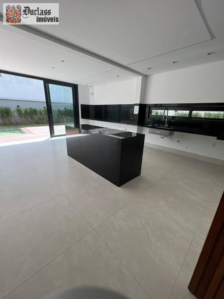 Casa de Condomínio à venda com 4 quartos, 400m² - Foto 9