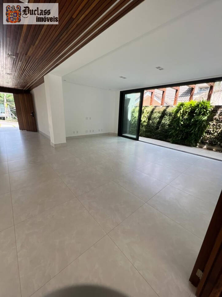 Casa de Condomínio à venda com 4 quartos, 400m² - Foto 10