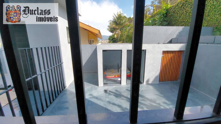 Sobrado à venda com 4 quartos, 320m² - Foto 67