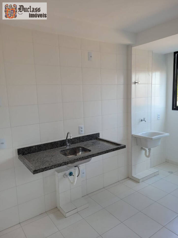 Apartamento à venda com 2 quartos, 39m² - Foto 18