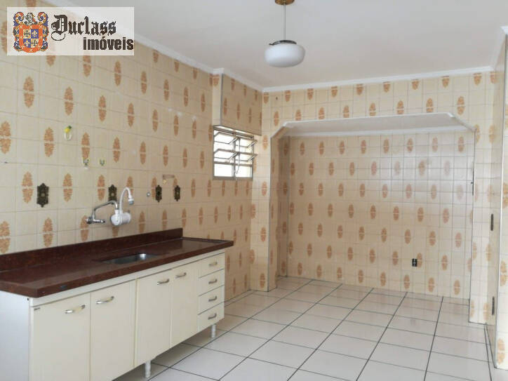 Sobrado à venda com 3 quartos, 200m² - Foto 7