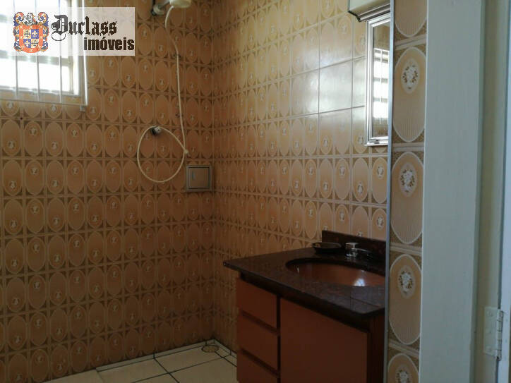 Sobrado à venda com 3 quartos, 200m² - Foto 11