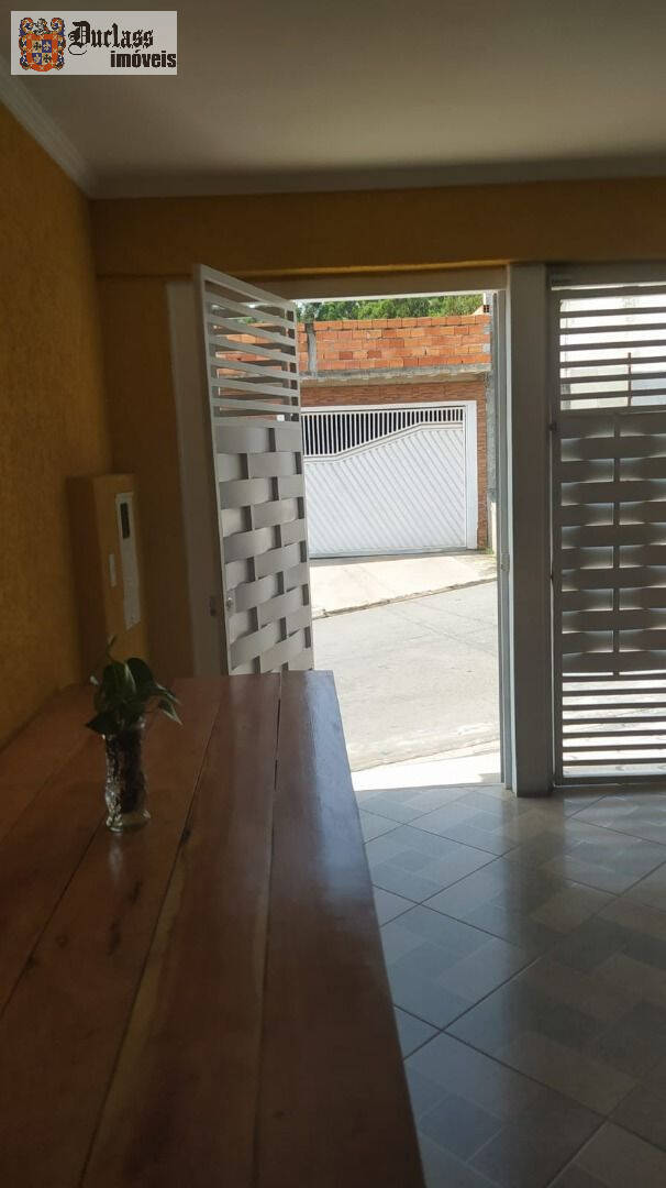 Casa à venda com 3 quartos, 150m² - Foto 3