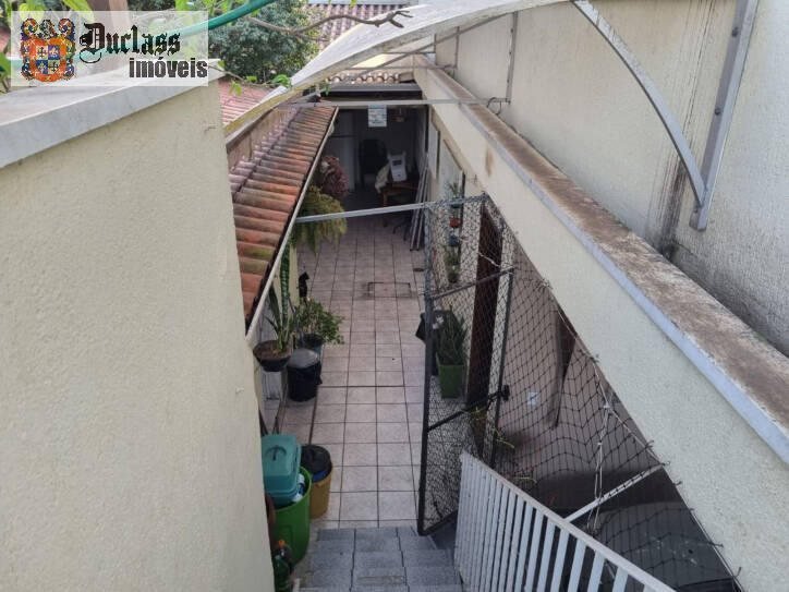 Casa à venda com 2 quartos, 150m² - Foto 9