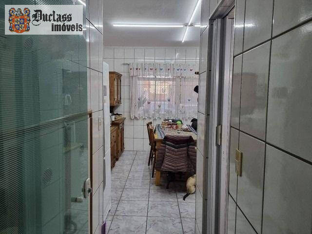 Casa à venda com 2 quartos, 150m² - Foto 17