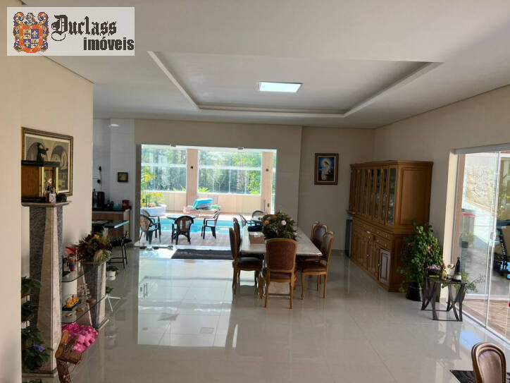 Casa de Condomínio à venda com 4 quartos, 560m² - Foto 17