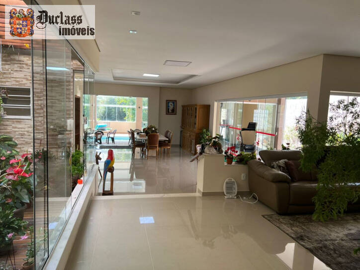 Casa de Condomínio à venda com 4 quartos, 560m² - Foto 18