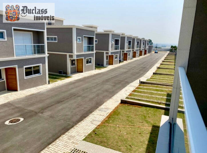 Sobrado à venda com 4 quartos, 126m² - Foto 2