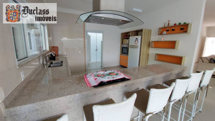 Sobrado à venda com 6 quartos, 450m² - Foto 47