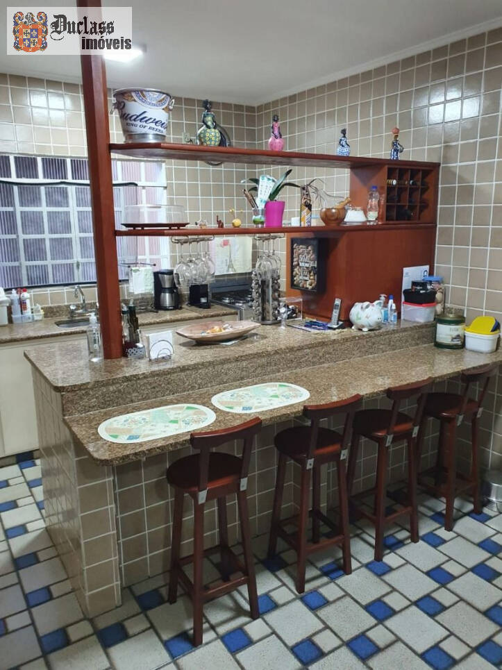 Sobrado à venda com 3 quartos, 202m² - Foto 9