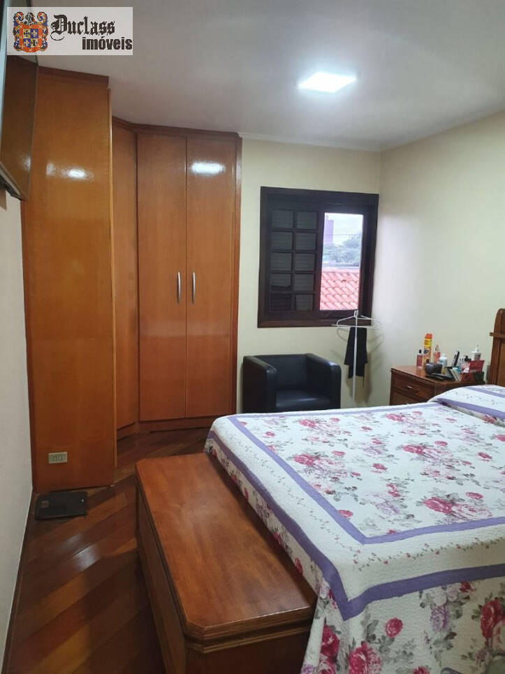 Sobrado à venda com 3 quartos, 202m² - Foto 12