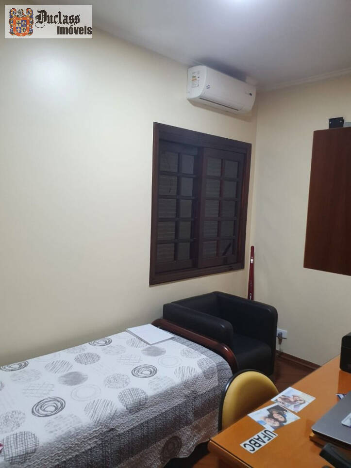 Sobrado à venda com 3 quartos, 202m² - Foto 25