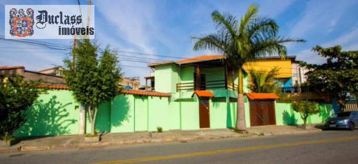 Sobrado à venda com 3 quartos, 179m² - Foto 1