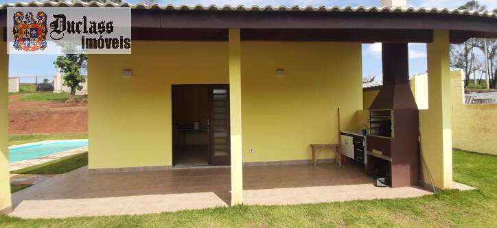 Fazenda à venda com 2 quartos, 65m² - Foto 2