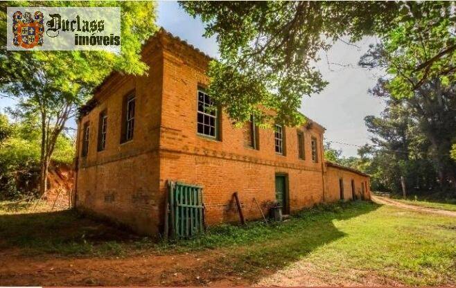 Fazenda à venda com 6 quartos, 500m² - Foto 6